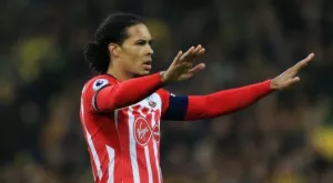 Не само Ливърпул ще наддава за Ван Дайк през зимата