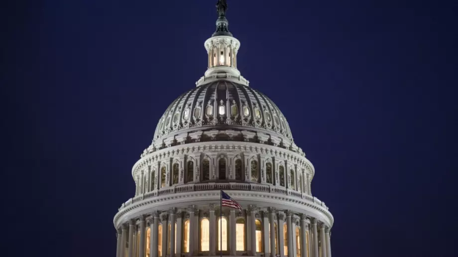 Окончателно: Конгресът на САЩ одобри 1,7 трилиона долара държавни разходи