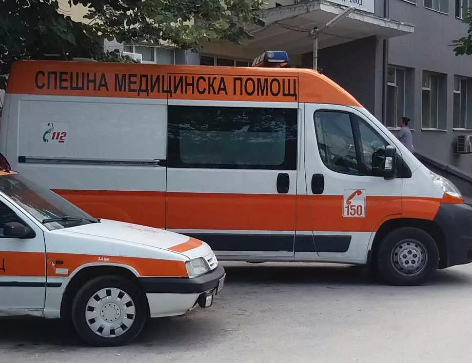 След верижната катастрофа край София: Жена загина, а 8 са ранени (ВИДЕО)