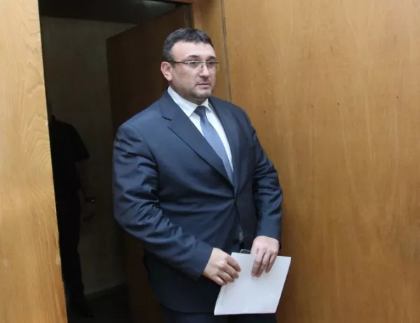 Действахме според закона при инцидента с Деница Сидерова, заяви Маринов