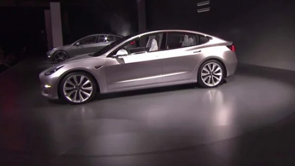 Tesla пусна достъпния "Model 3" (Видео)