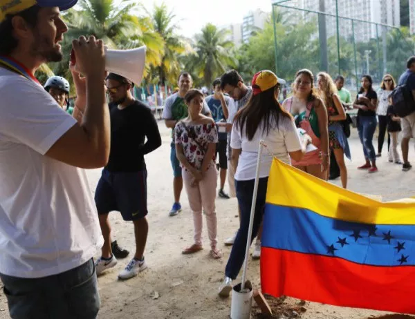 Опозицията във Венецуела отново излиза на протест срещу Мадуро