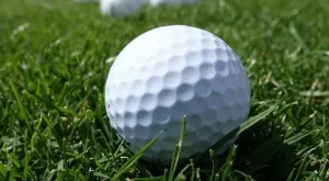 Защо голфът е толкова популярен спорт?