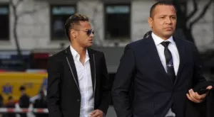 Бащата на Неймар обсъди трансфера му в Реал с Перес