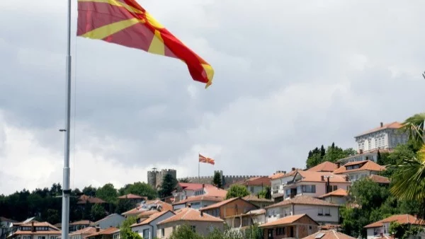 Македонският външен министър: Не трябва да се страхуваме от преговори с Гърция