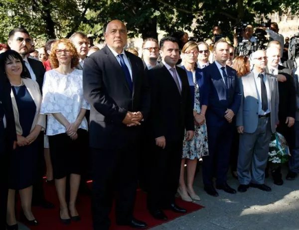 Борисов и Заев почетоха Гоце Делчев в Скопие (ВИДЕО)