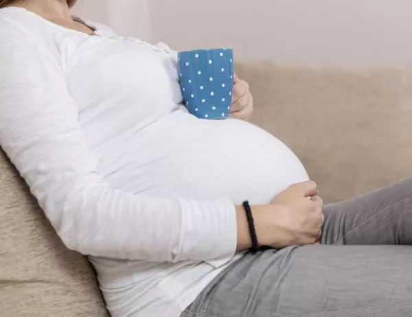 Предложение: "Бременната жена" да стане човек