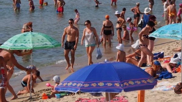 Варненската туристическа камара: Хотелите по Черноморието са заети над 50%