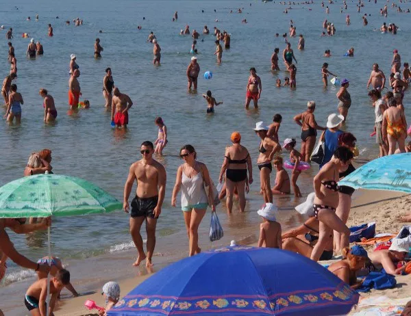 РЗИ-Варна провери три плажа 