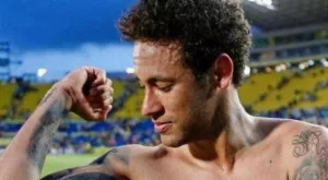 {{ otherArticle[0].article.title }}