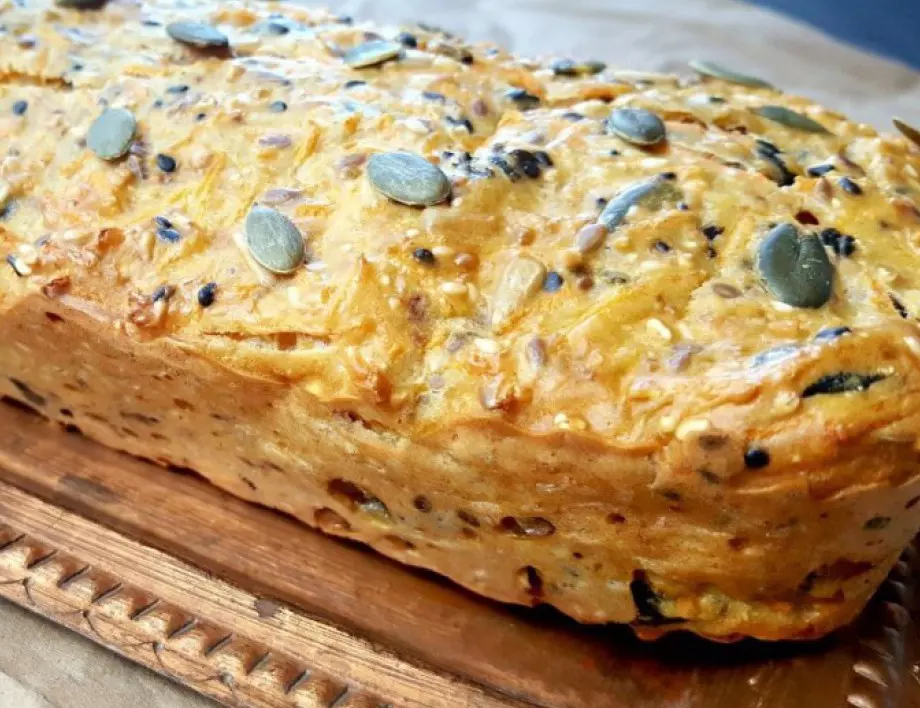Солен кекс с шунка, краставички и сирене: Класическа рецепта