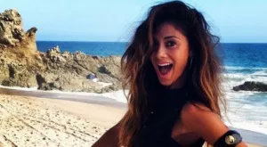 СНИМКА: Никол глези шампиона Григор