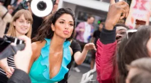 {{ otherArticle[0].article.title }}