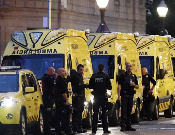 До момента няма данни за загинали или пострадали българи при атентата в Барселона