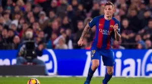 Играч на Барселона излезнал по улиците на Барселона, за да помага след терористичната атака