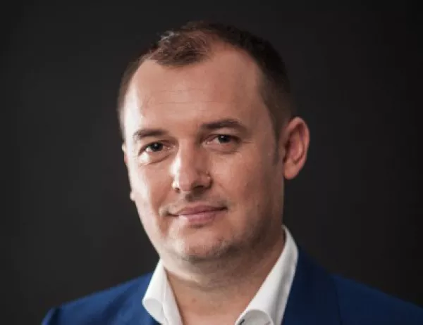 Владислав Иванов, генерален мениджър на Motorola за Югоизточна Европа: Motorola се завърна!