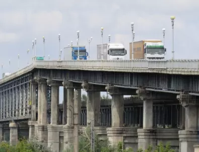 Консорциум се отказа договор за поддръжка на Дунав мост