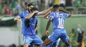 Две от чуждестранните звезди на Левски пропускат днешната контрола