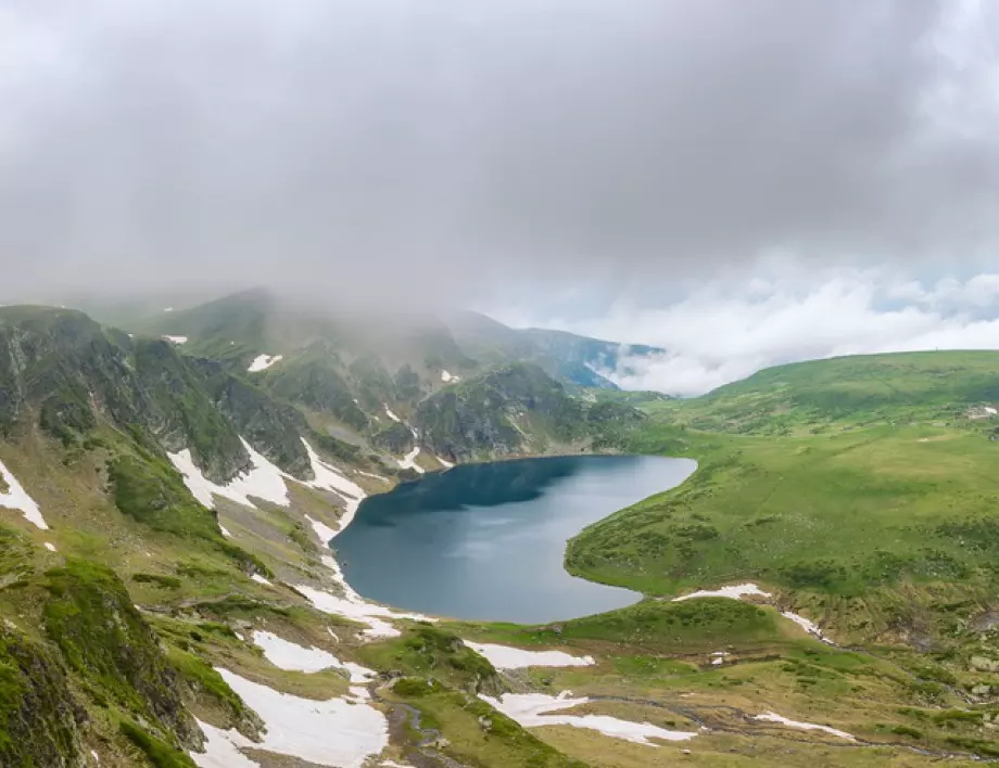 Топ 10 на едни от най-красивите езера в България – всеки трябва да ги види