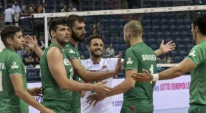 Волейболните национали се прибират тази вечер