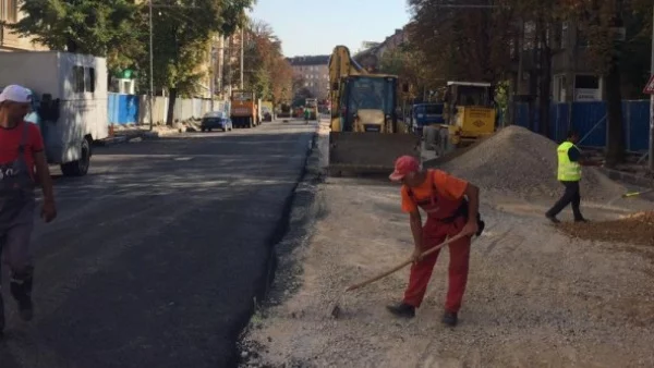 Следващата седмица пускат движението по бул "Прага" и "Овча купел"