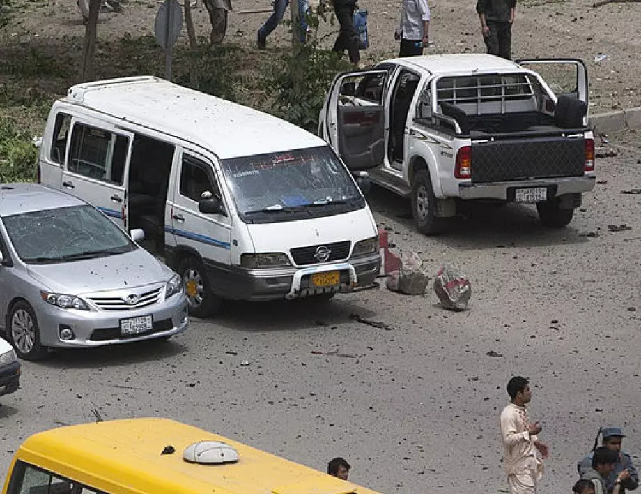Експлозии в дипломатическия квартал на Кабул 