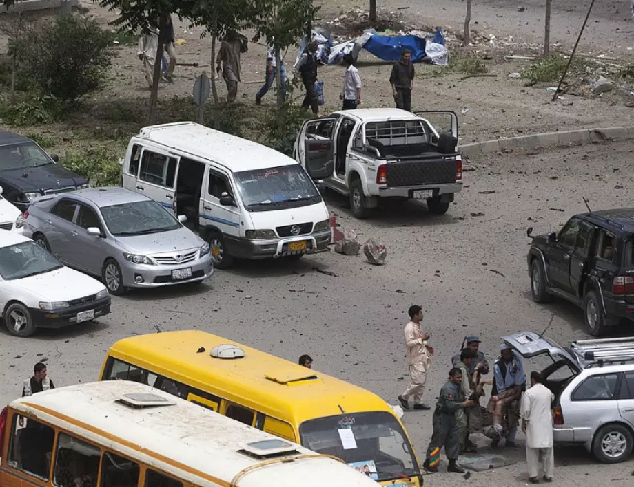 Канонада от експлозии разтърси Кабул 