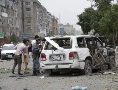 Атака срещу чуждестранен конвой в Кабул