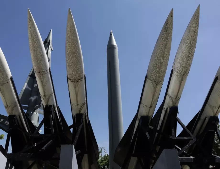 Украински източник: Русия извади ракета от ядрения си арсенал и атакува Киев, но без ядрената бойна глава
