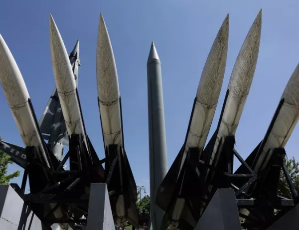 Русия изпробва успешно свръхзвукова ракета (Видео)