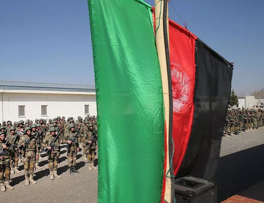 Рокади по върховете на властта в Афганистан 