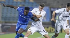 {{ otherArticle[0].article.title }}