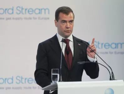 Медведев прикани руснаците да свикват да са гладни