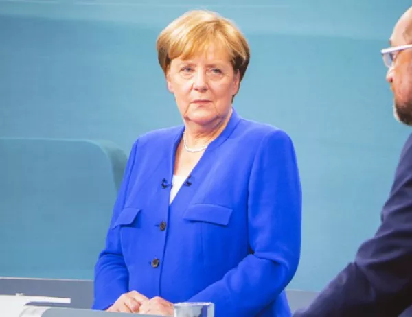 Меркел заплаши със санкции страните, отказващи да приемат бежанци