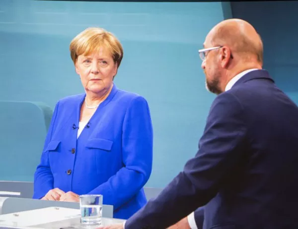 Германските социалдемократи дадоха зелена светлина за преговори с Меркел