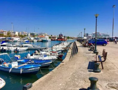 МВнР: Пет ферибота са осигурени днес от Самотраки за Александруполис