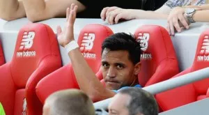 {{ otherArticle[0].article.title }}