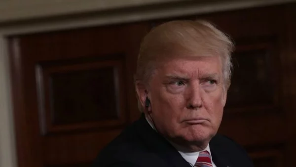 Южна Корея е допуснала 2 протеста срещу посещението на Тръмп в страната