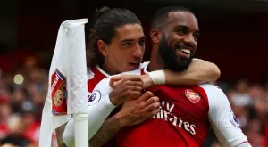 {{ otherArticle[0].article.title }}