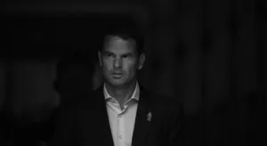 Франк де Бур е първият уволнен мениджър в Англия