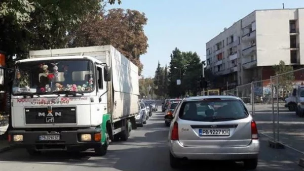 Рискови ситуации заради задръстванията в Асеновград