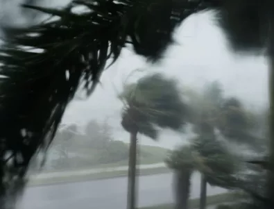 Още един американски щат е в извънредно положение заради урагана 