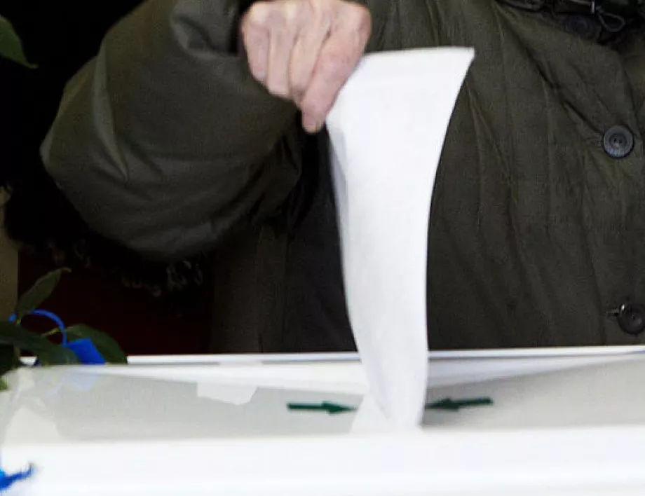 Към 15:00 ч. в Косово са гласували около 30% от избирателите