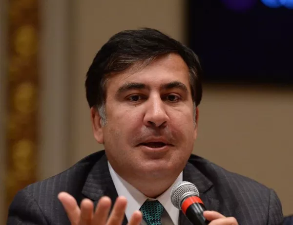 Поддръжници на Михаил Саакашвили го освободиха по пътя към разпита