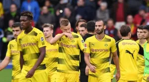 Борусия (Дортмунд) наказа и Хамбургер, продължава да е без допуснат гол