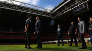 {{ otherArticle[0].article.title }}