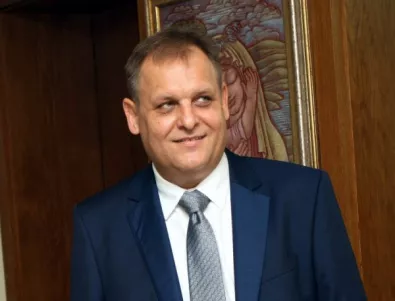 Президентът не подписа указа за назначаването на Чолаков за шеф на ВАС