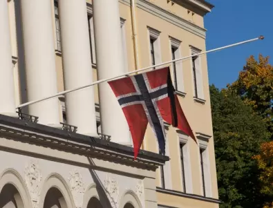 Училищата отново отварят врати в Норвегия