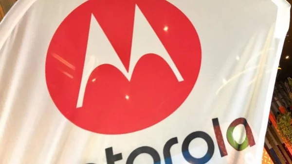 Легендарното лого на Motorola става на 63 години