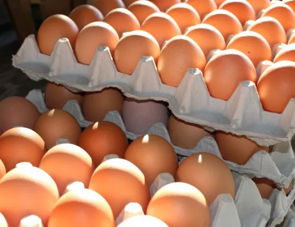 Месец преди Великден яйцата в магазините струват от 17 до 38 ст.